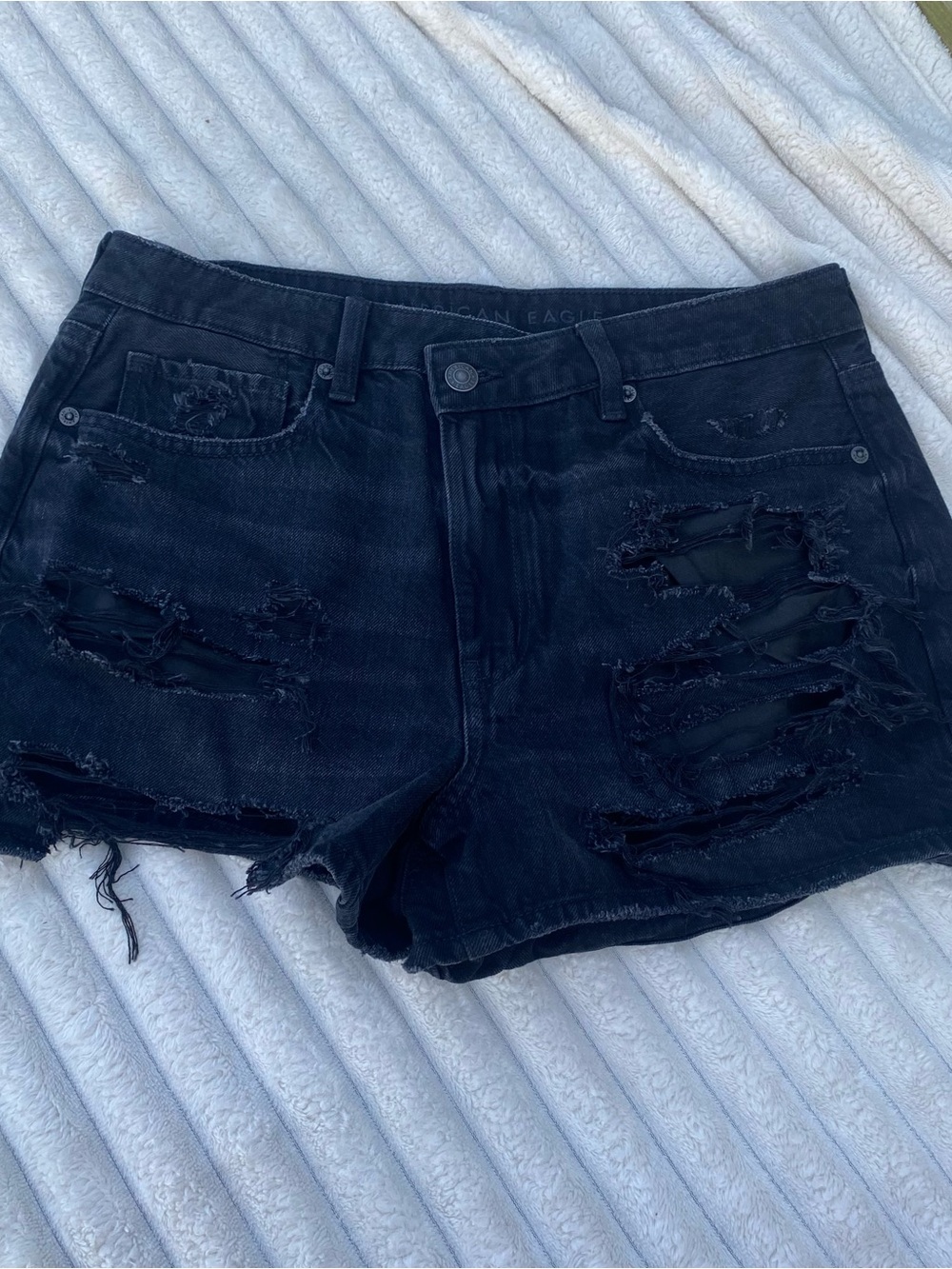 American Eagle Black Distressed Denim Shorts Size 8
